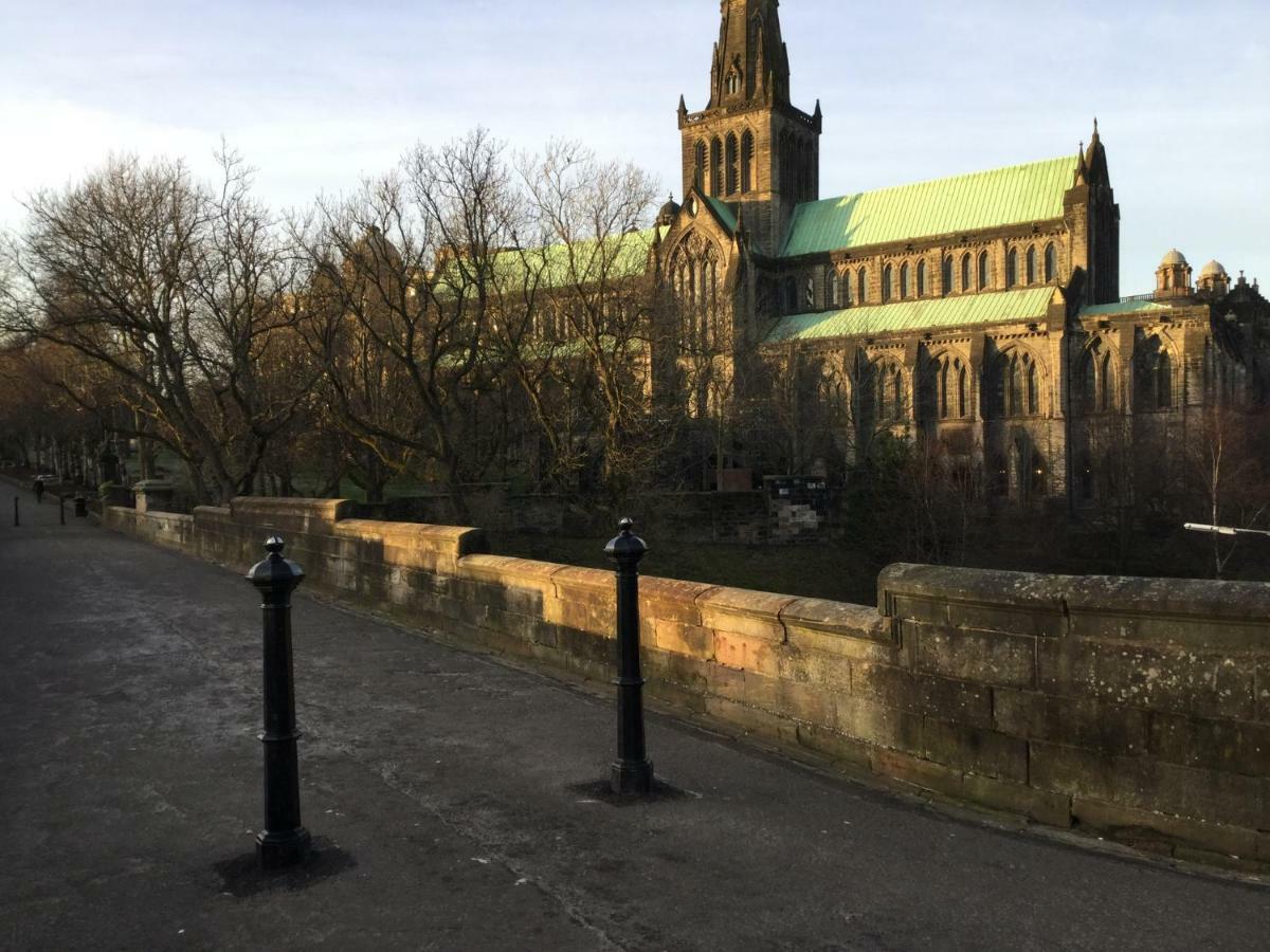 Cathedral Gate Glasgow Luaran gambar